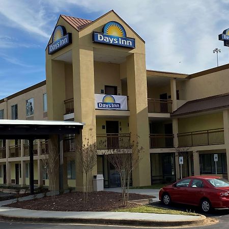 Days Inn By Wyndham Atlanta/Southlake/Morrow Exterior foto
